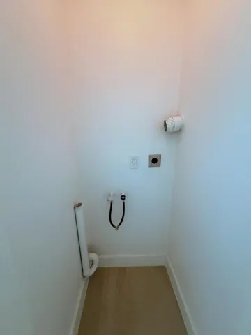 UTILITY CLOSET