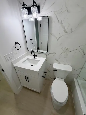 2ND BEDROOM BATHROOM