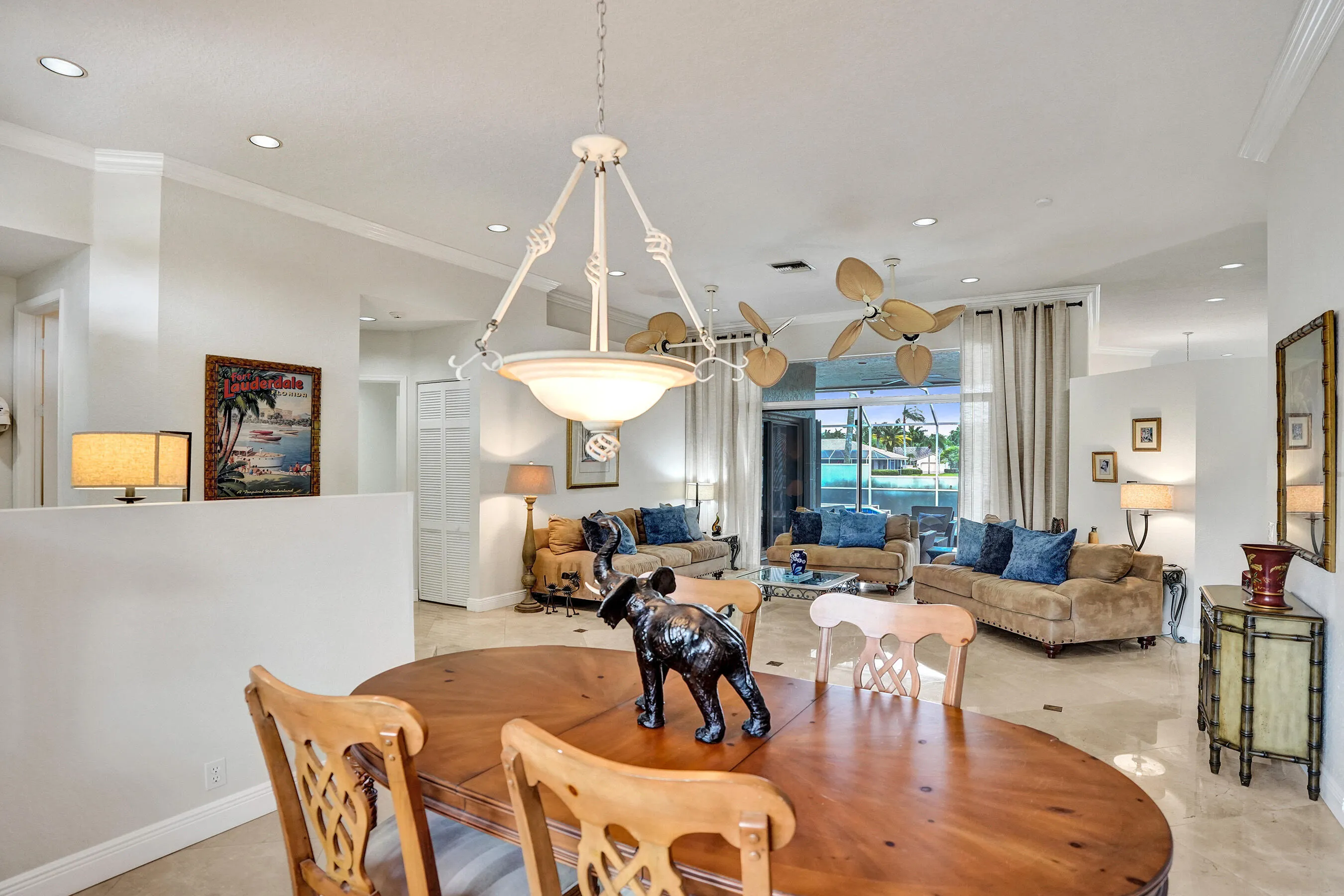 Open concept dining/den