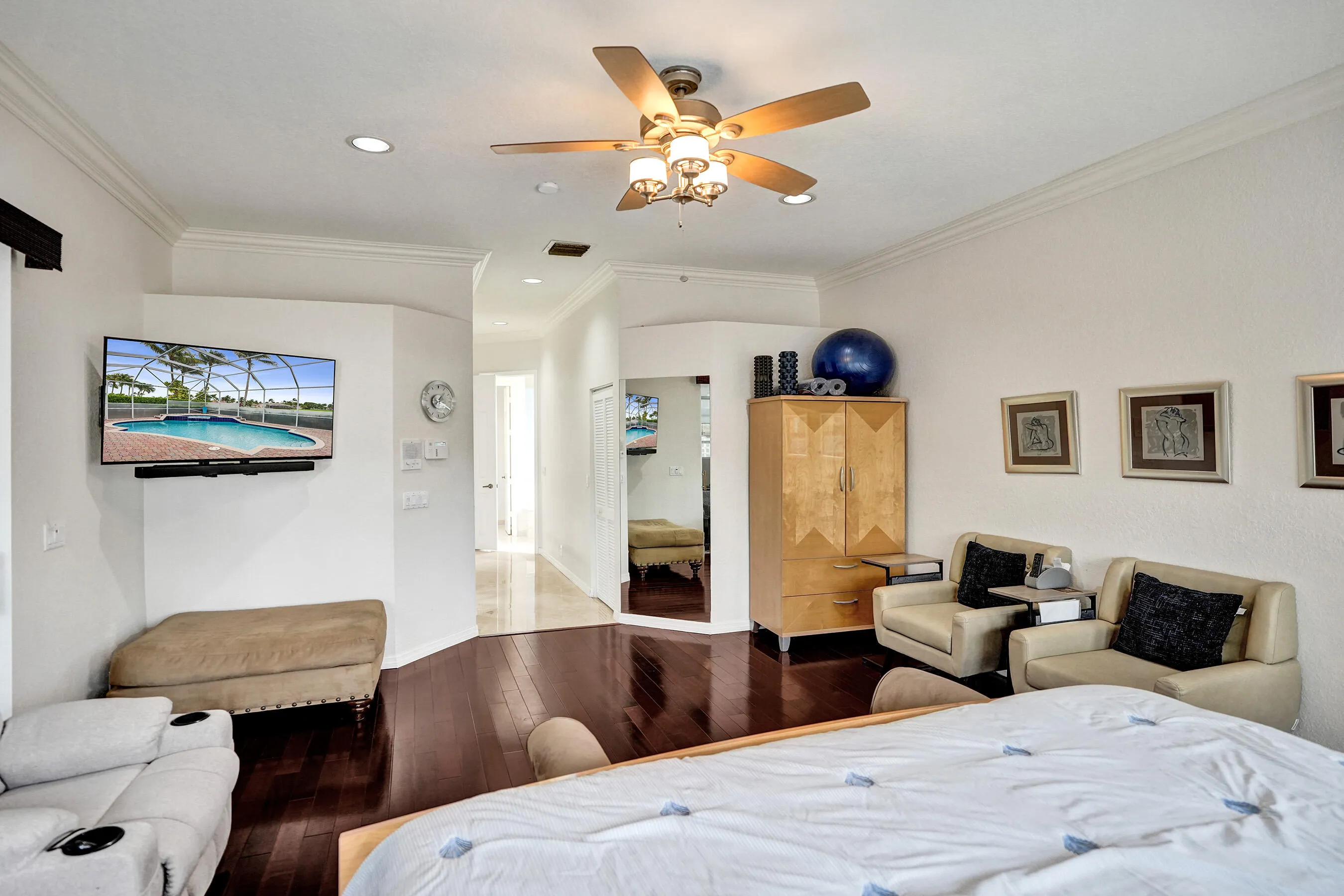 Primary bedroom suite