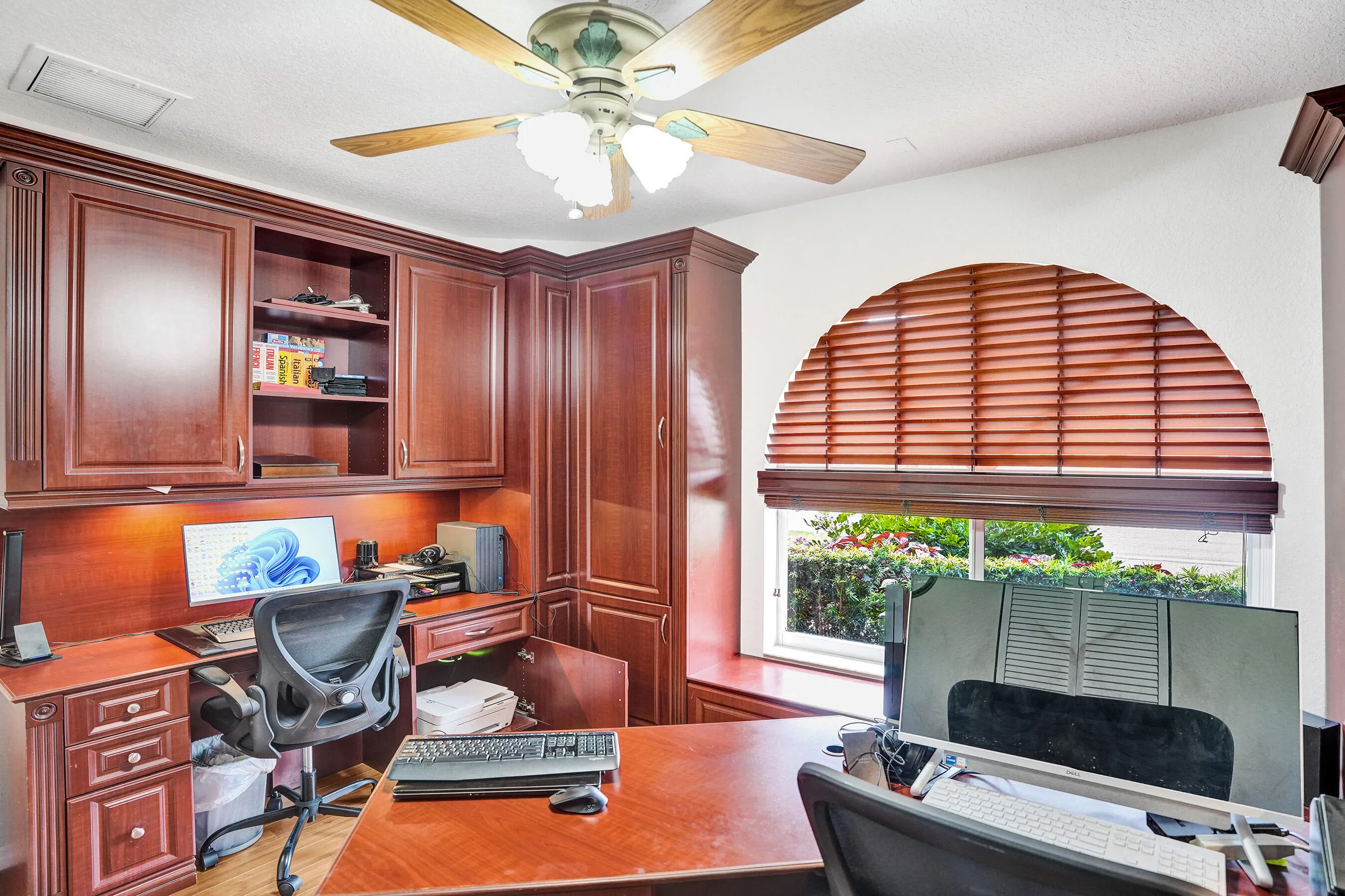Bedroom 4/office