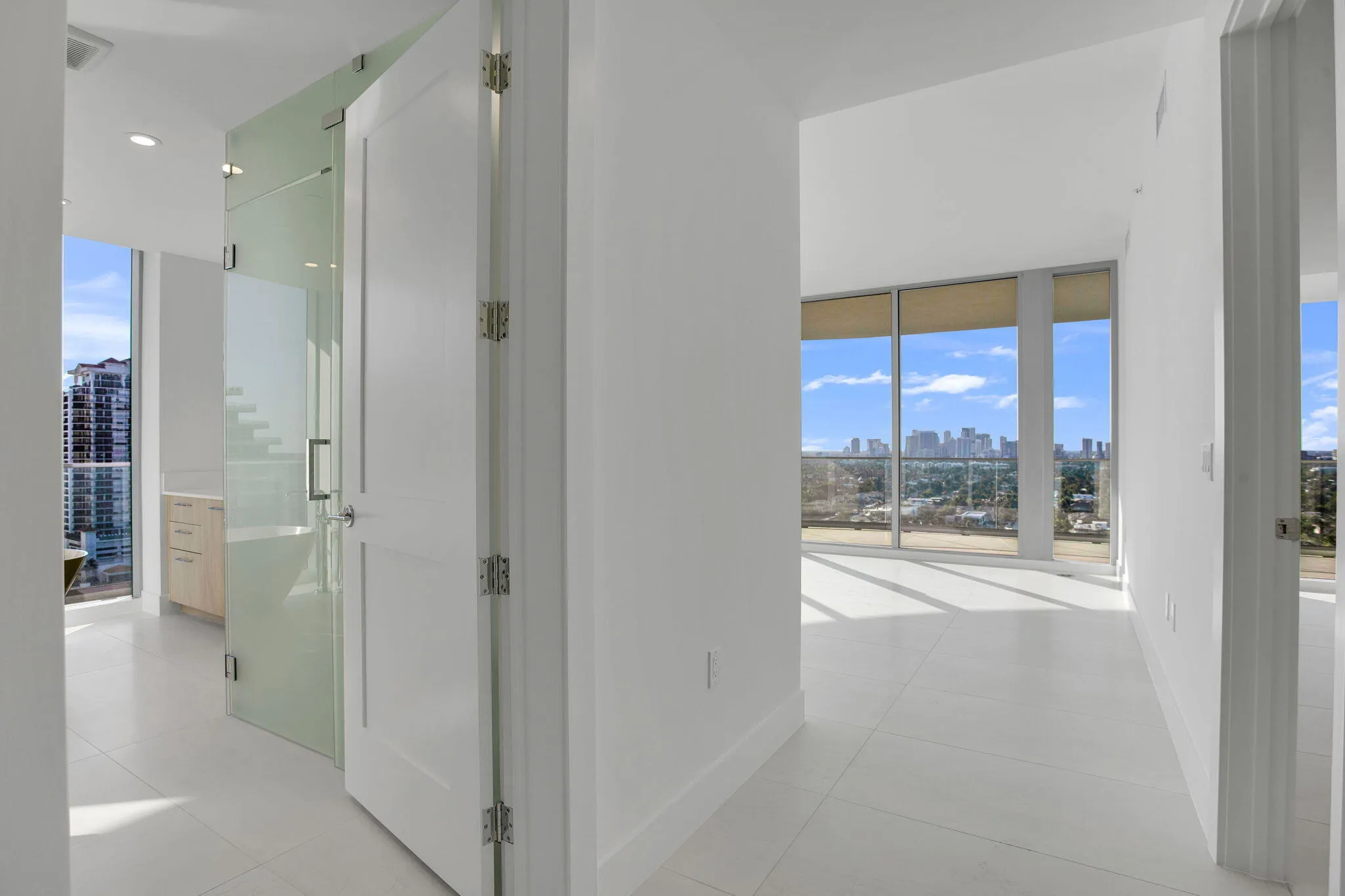 Owner's suite entrace