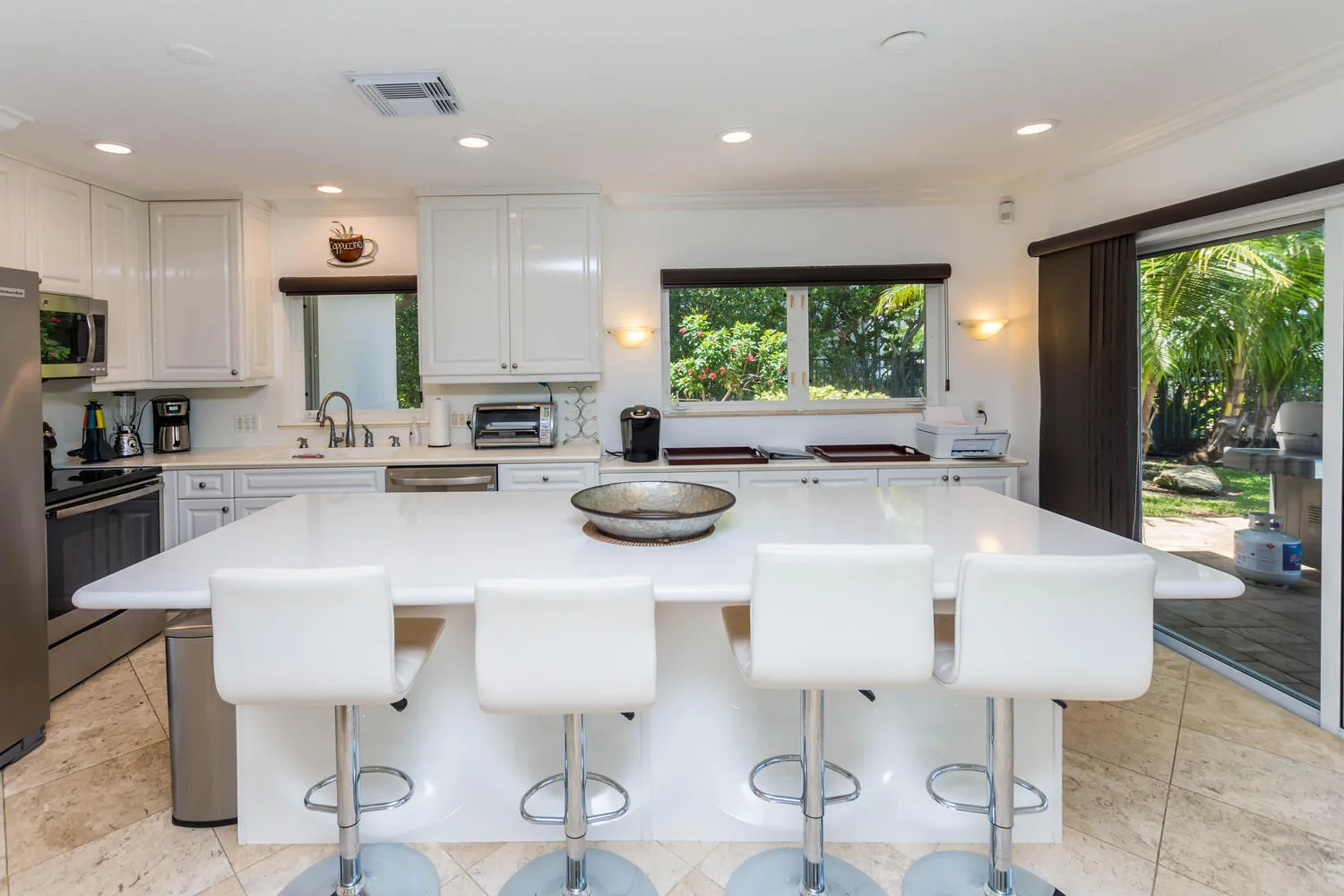 817 NE 71st St Boca Raton FL-large-016-0