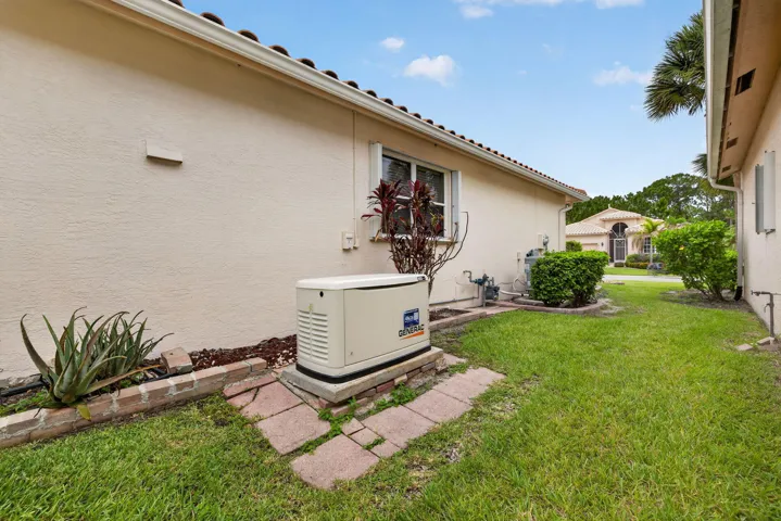 42-web-or-mls-3A5A8577