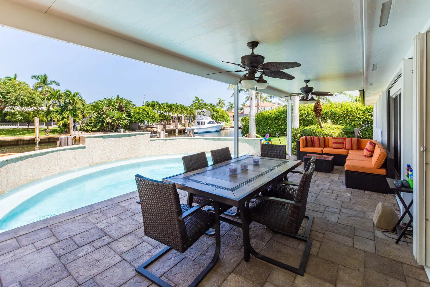 817 NE 71st St Boca Raton FL-large-057-0