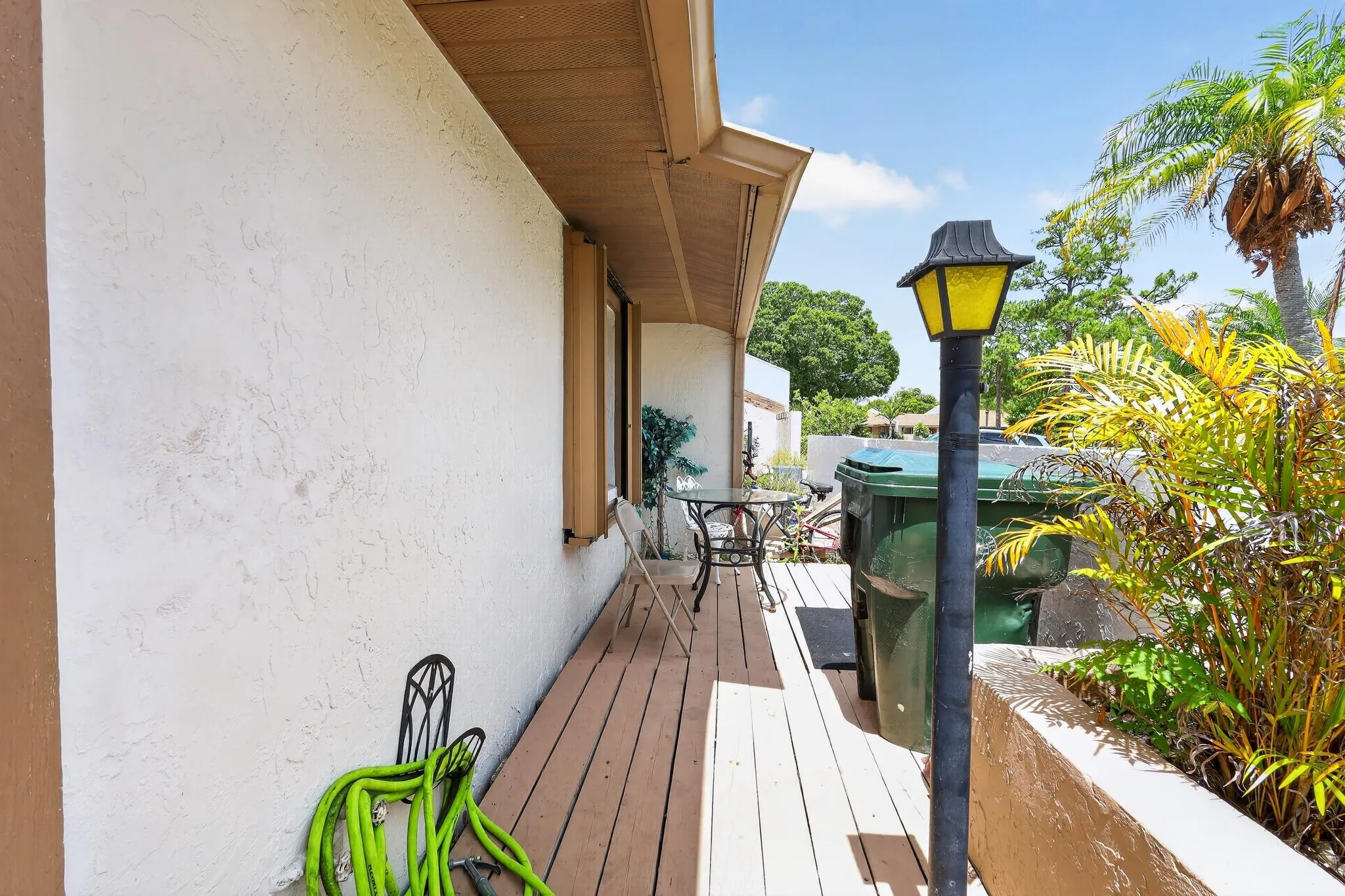 03_6126_Fairfield_Cir-Exterior-9228