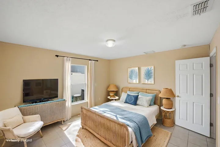 37-web-or-mls-1692-sw-lofgren-ave