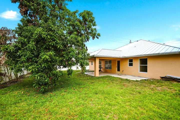 58-web-or-mls-1692-sw-lofgren-ave