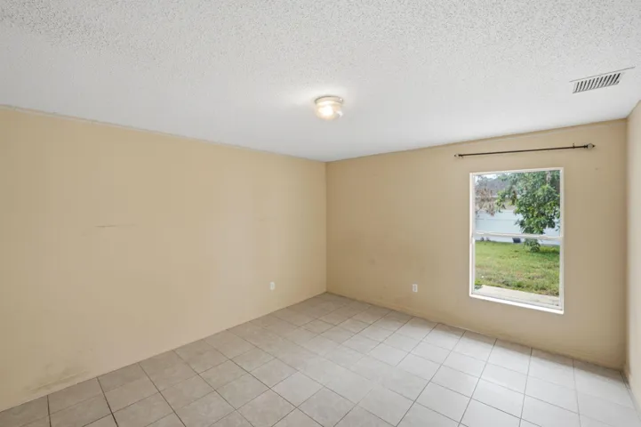 38-web-or-mls-1692-sw-lofgren-ave
