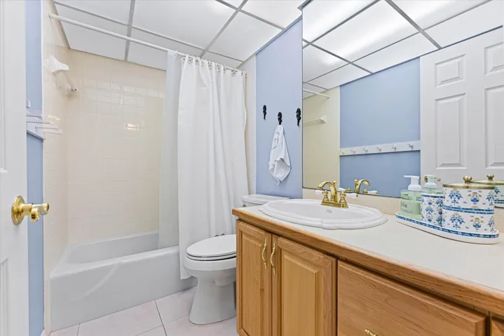 21-145 S Ocean Ave #208, Palm Beach Shor