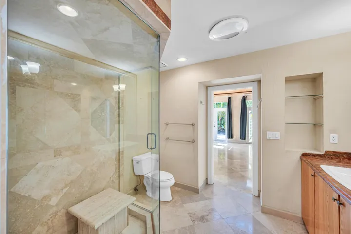 1413 NE 4TH CT-38