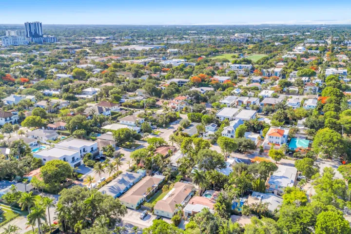 1413 NE 4TH CT-64