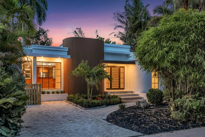 1413 NE 4TH CT-54