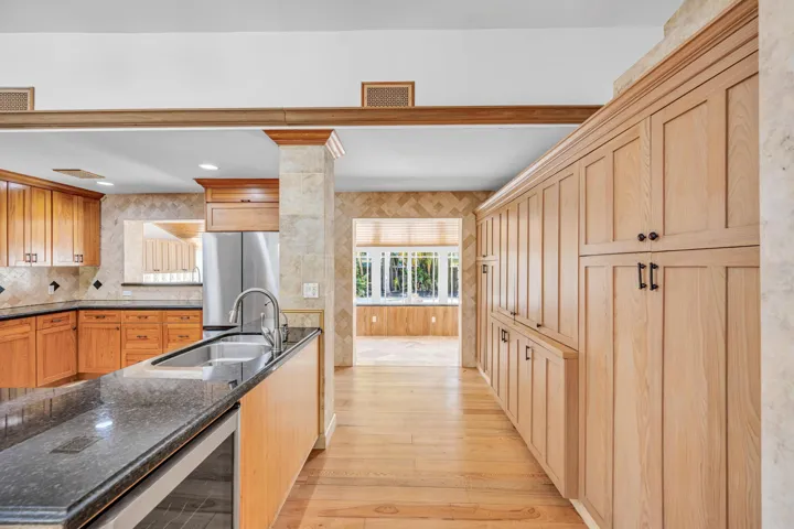 1413 NE 4TH CT-15
