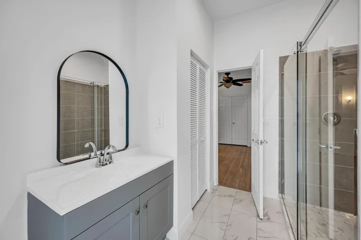 1413 NE 4TH CT-43