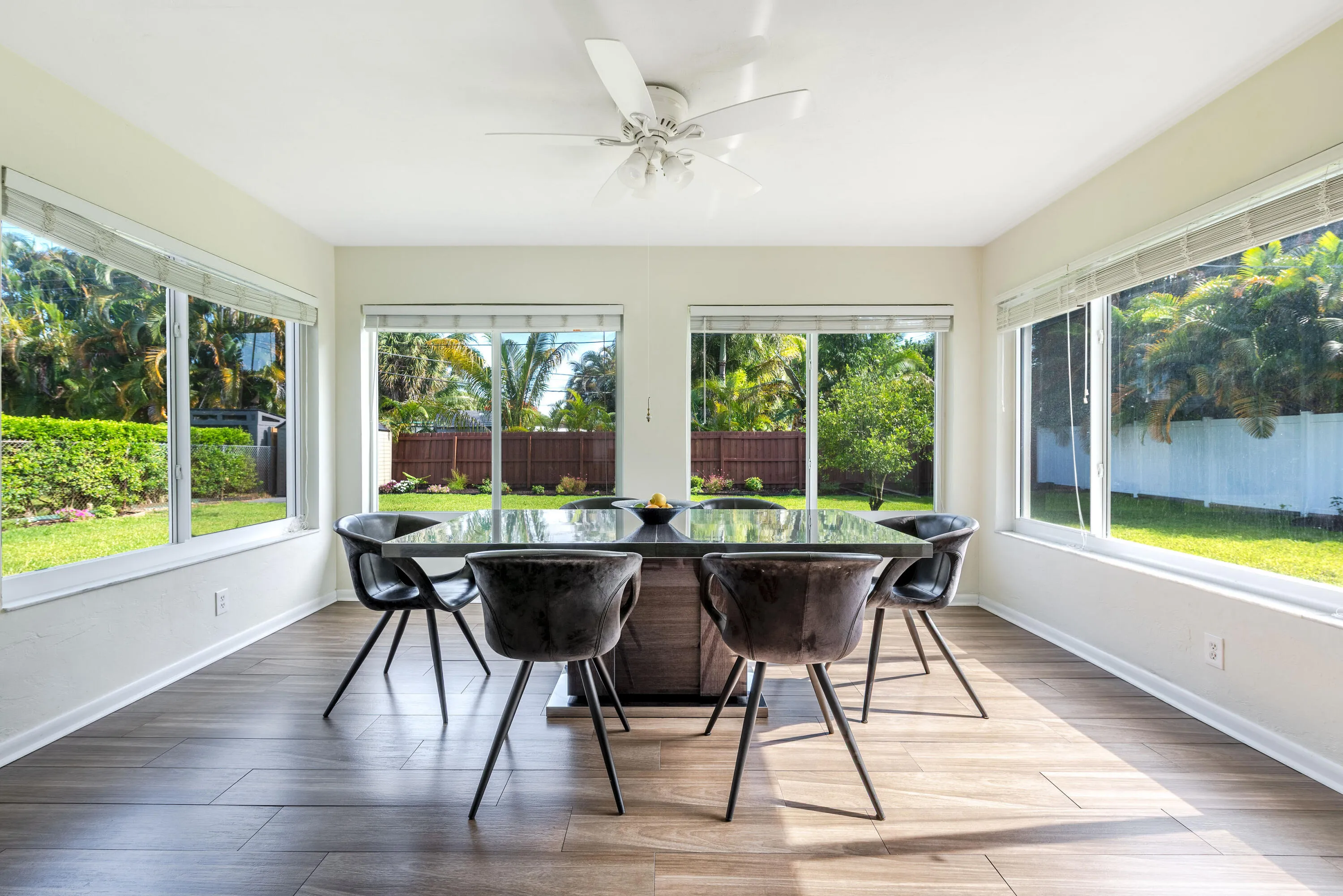 1777NE46thStOaklandPark-16