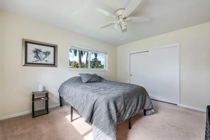 1777NE46thStOaklandPark-22