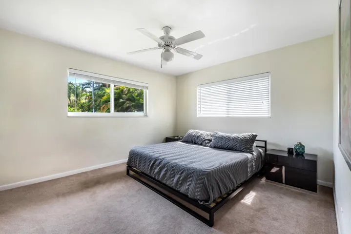 1777NE46thStOaklandPark-23