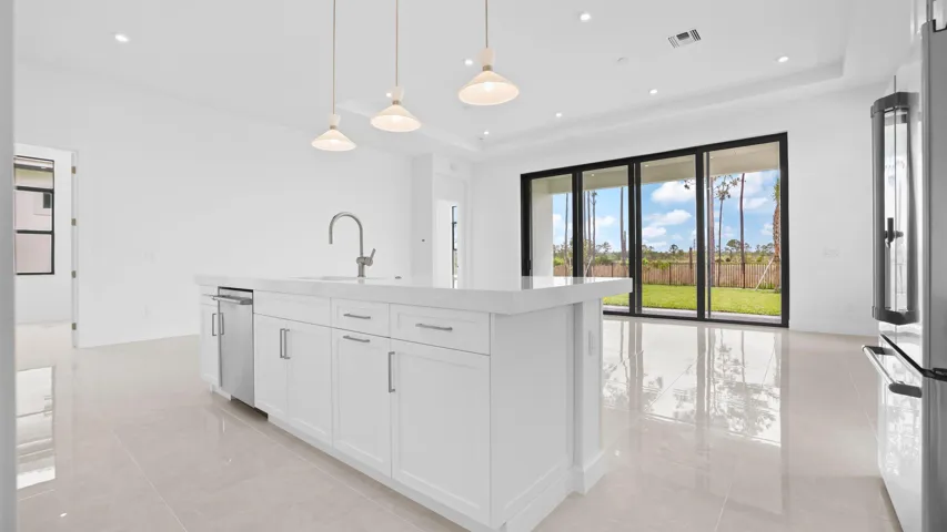 Kitchen-Great Room