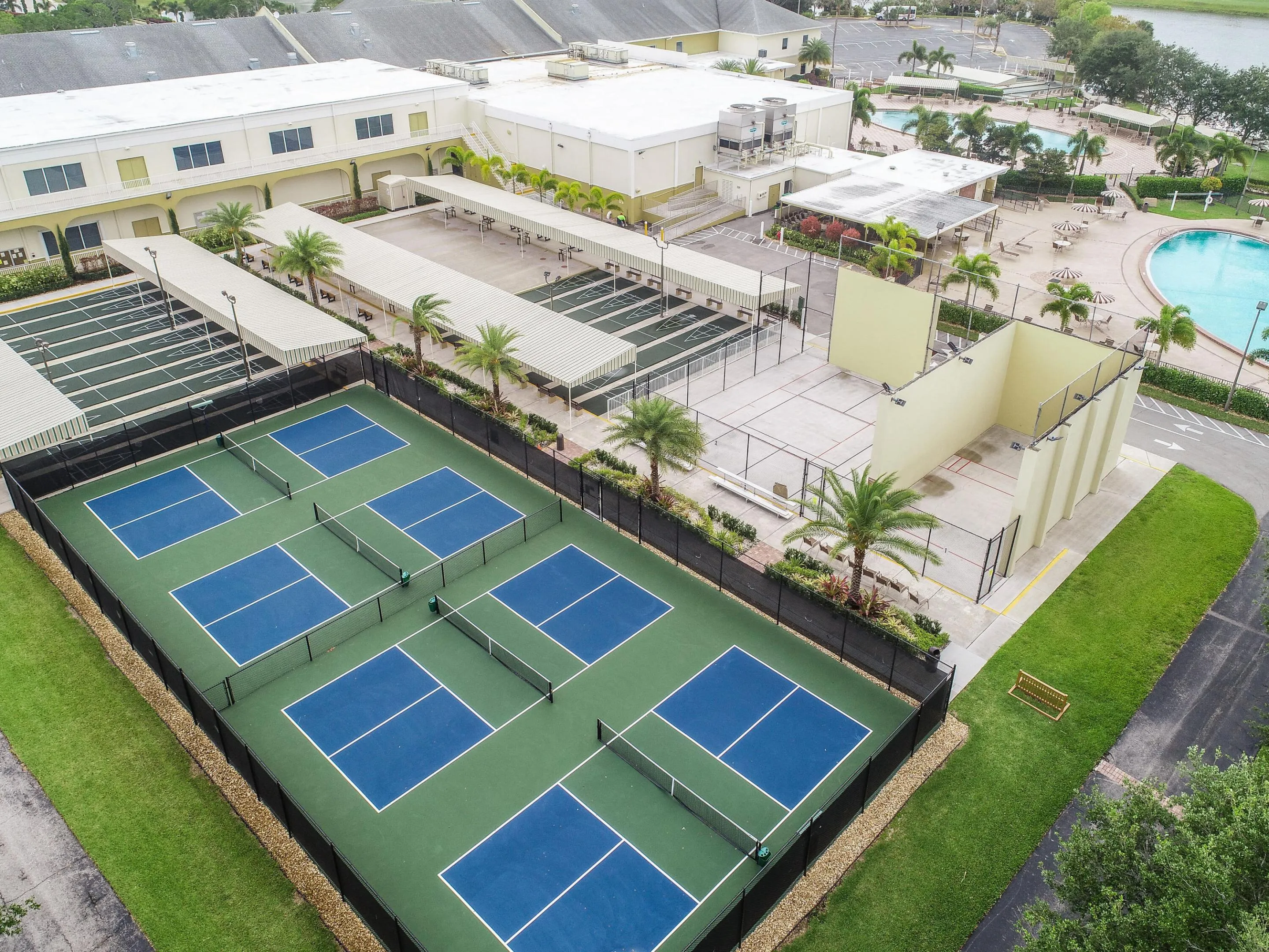 CenturyVillageAmenities(5)