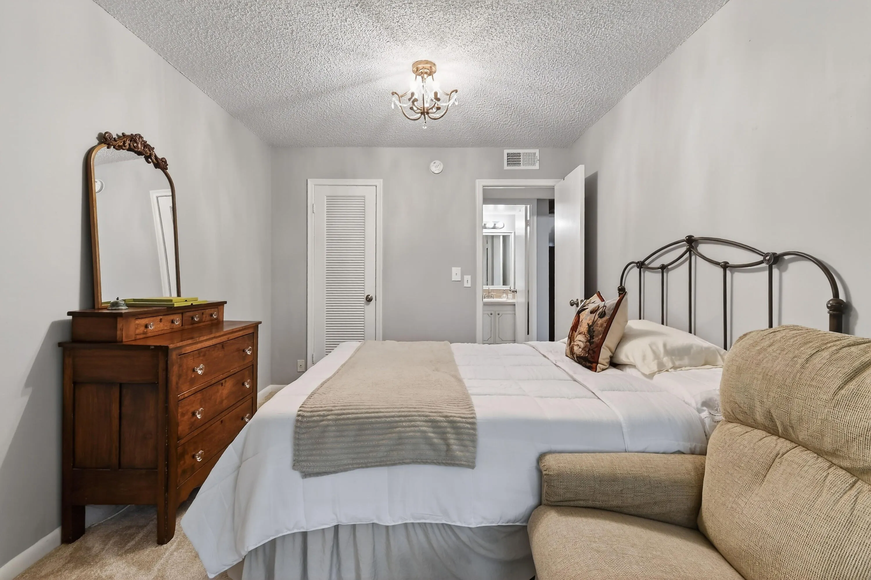 2nd bed 5