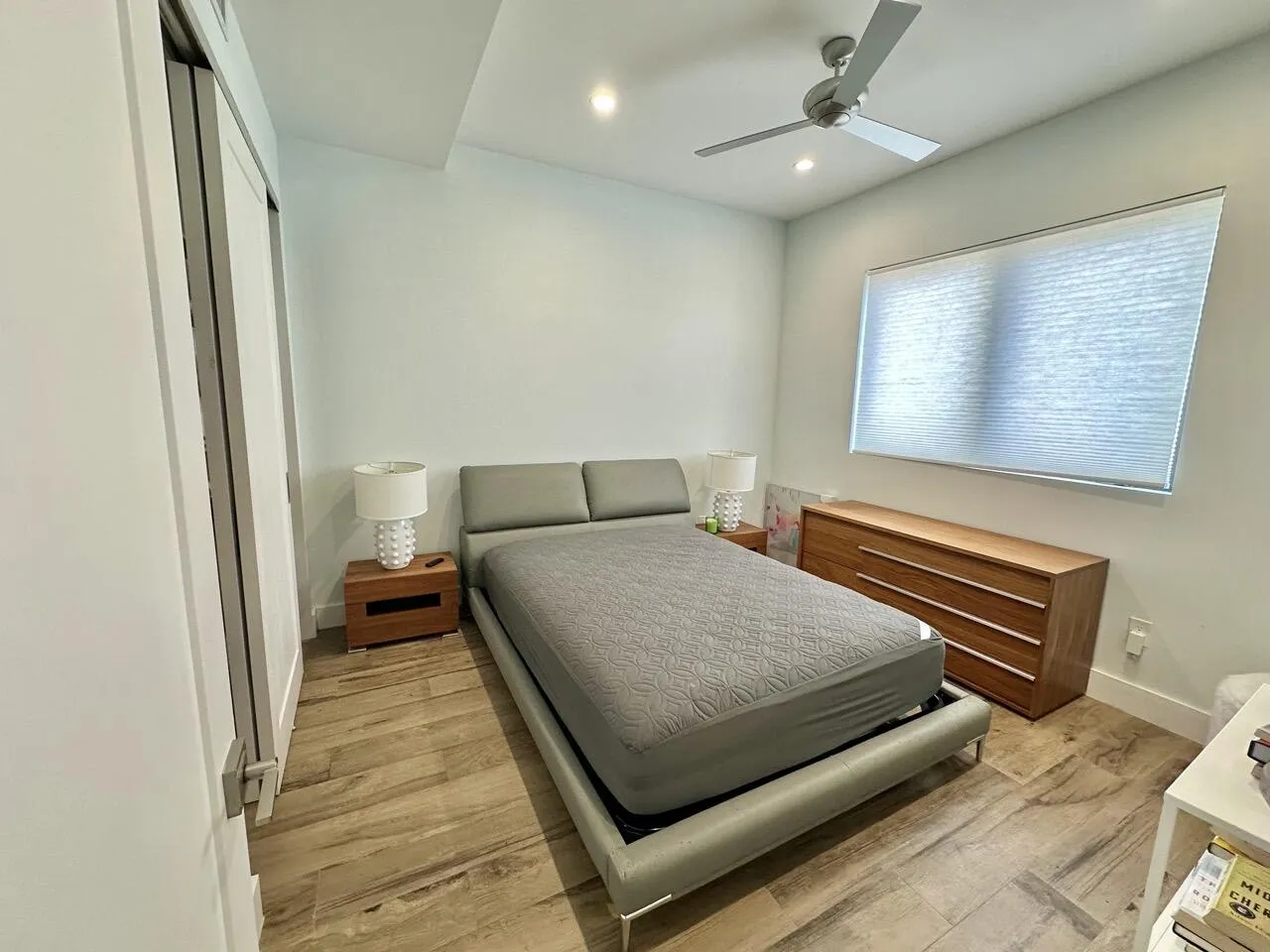 2nd floor guest bed