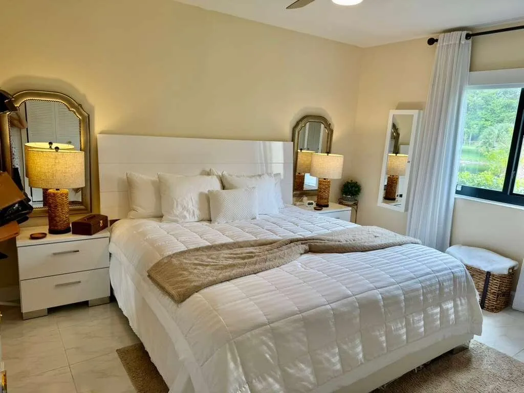 Bedroom 1A