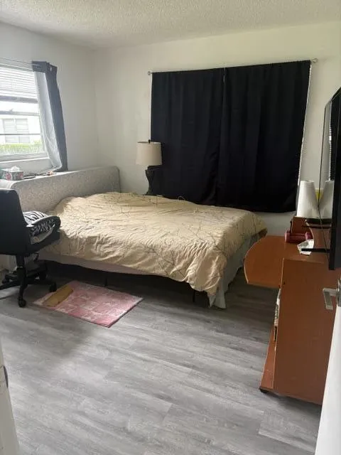 2nd bedroom / Guest
