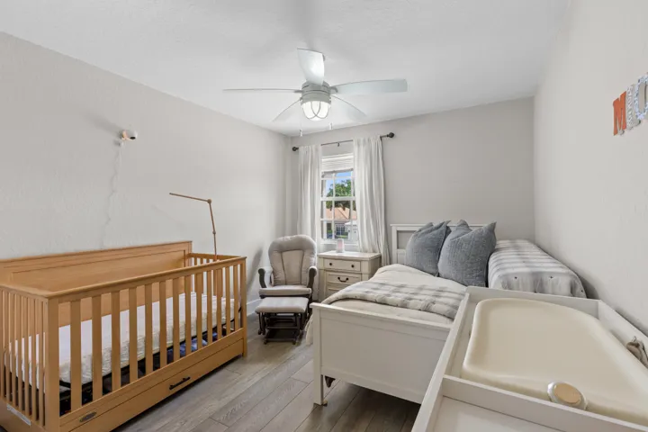 Bedroom 1 - 1