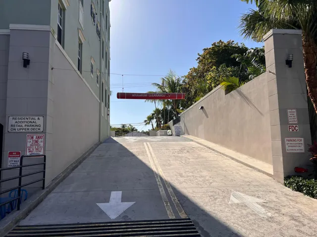 ramp to parking