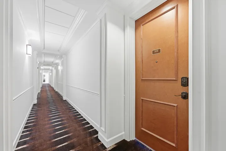 Hallway - front door