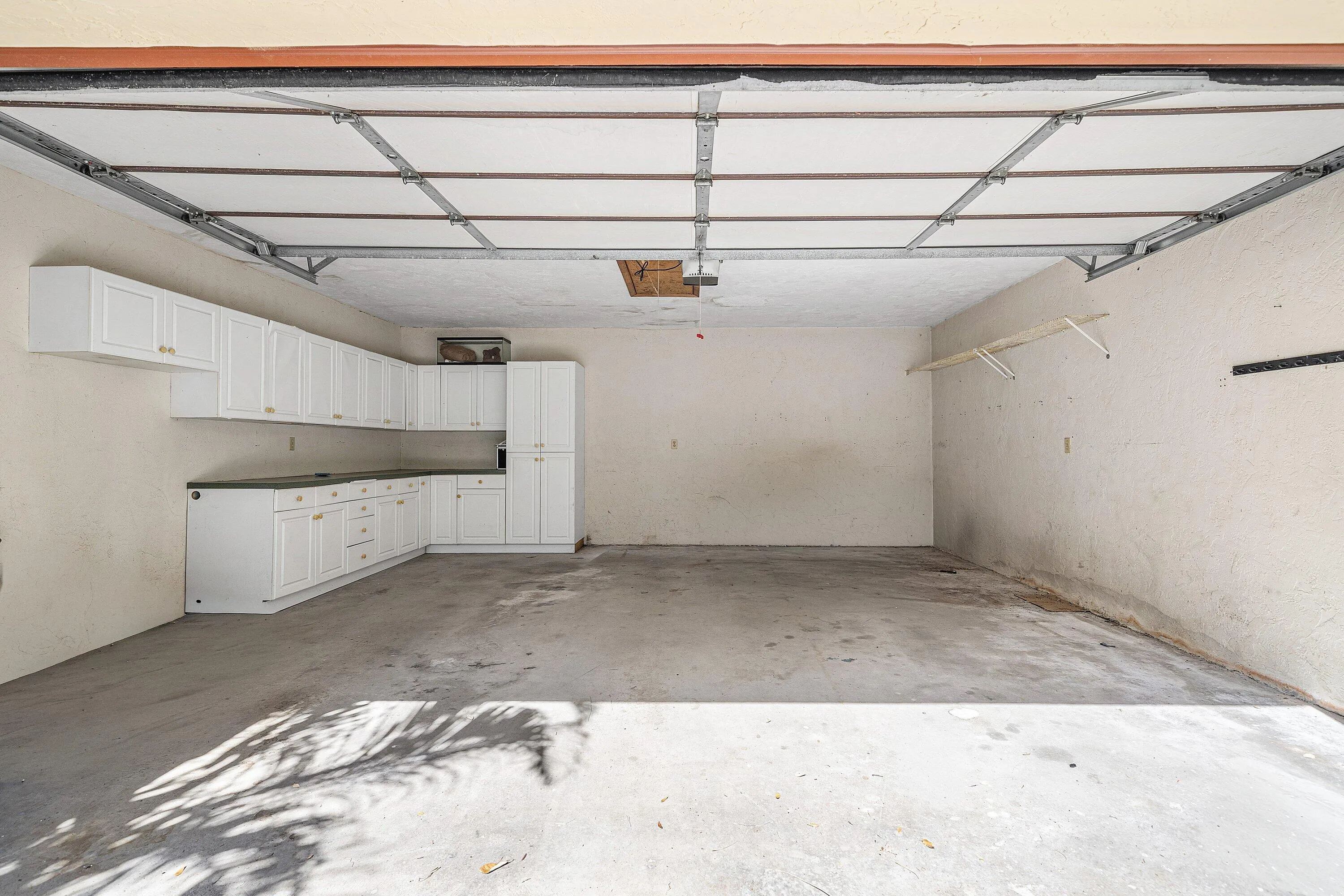 030-16VíaLago-BoyntonBeach-FL-33435-SMAL