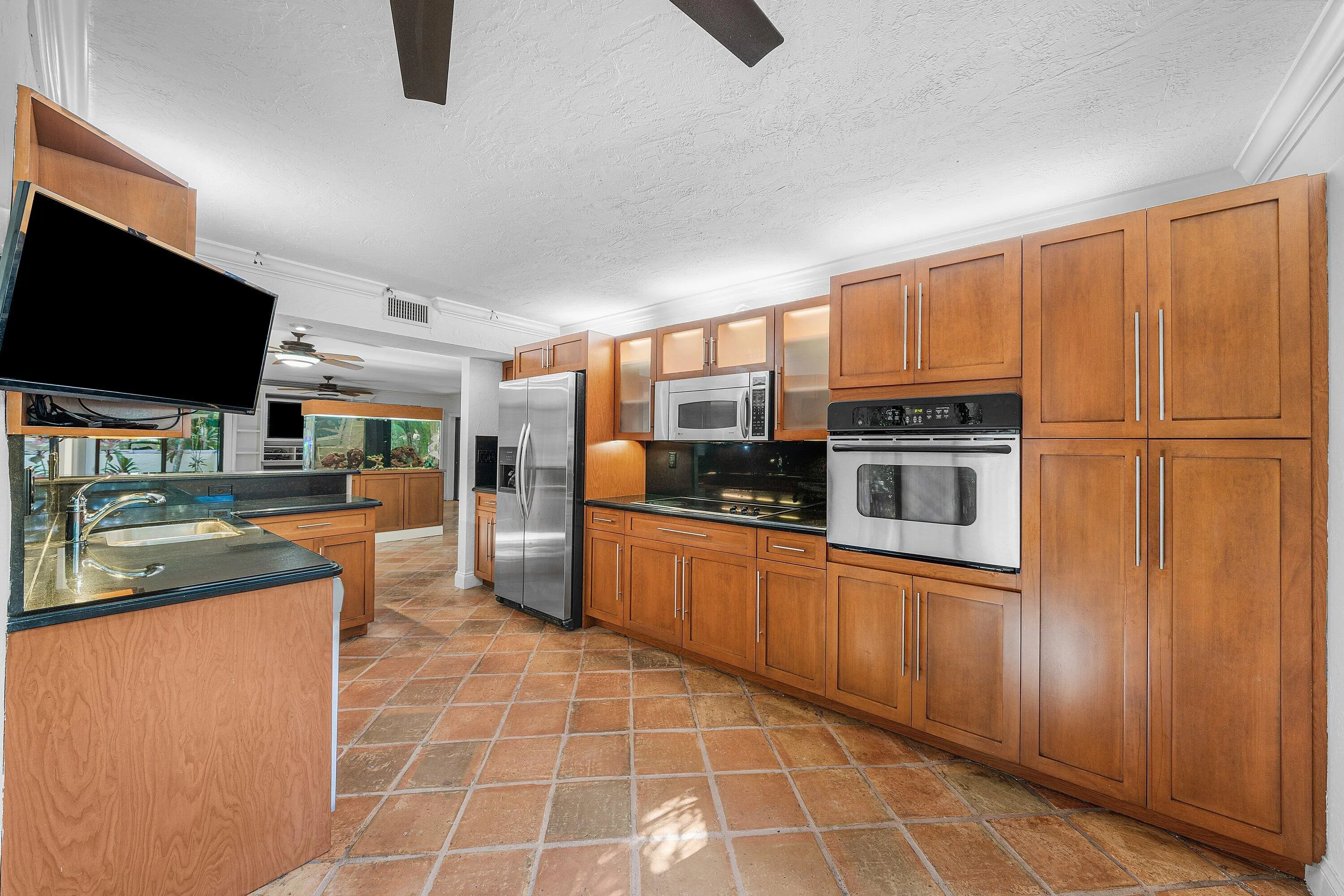 018-16VíaLago-BoyntonBeach-FL-33435-SMAL