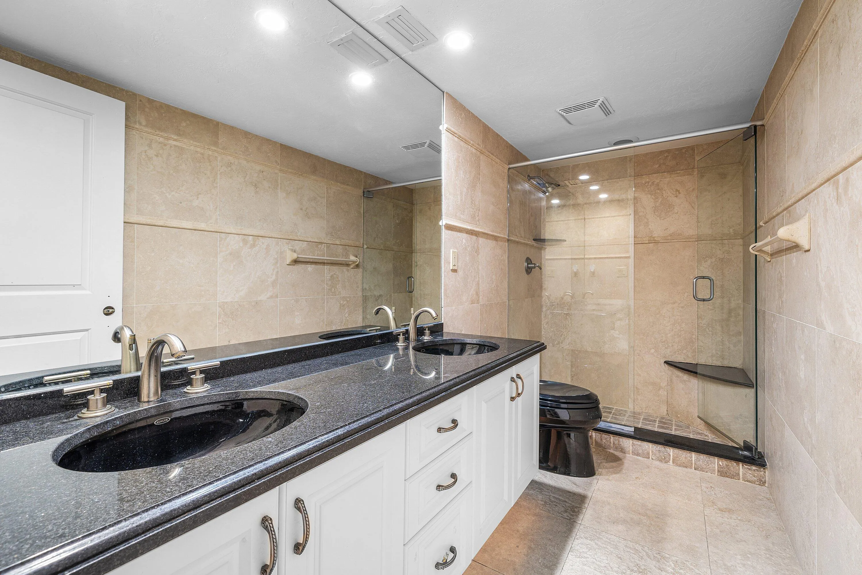 022-16VíaLago-BoyntonBeach-FL-33435-SMAL