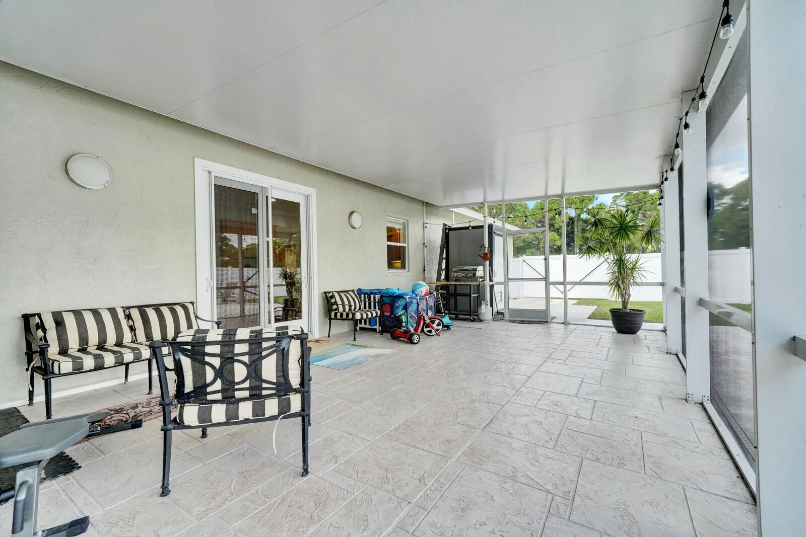 Property photo 60