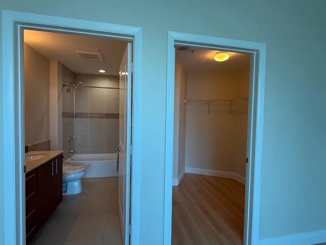 Bathroom and Walk-in Closet of Guest Bedroom