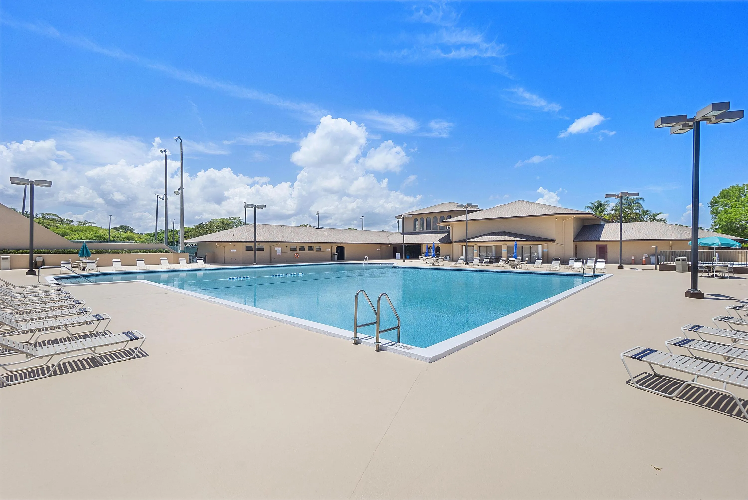 2352 Nw 39th Ave_26
