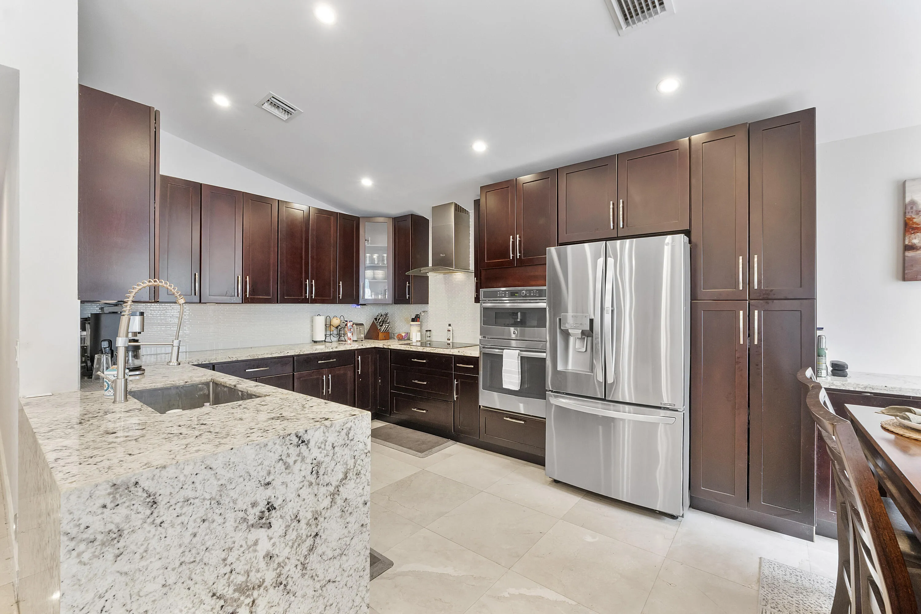3441 Nw 20th St_031