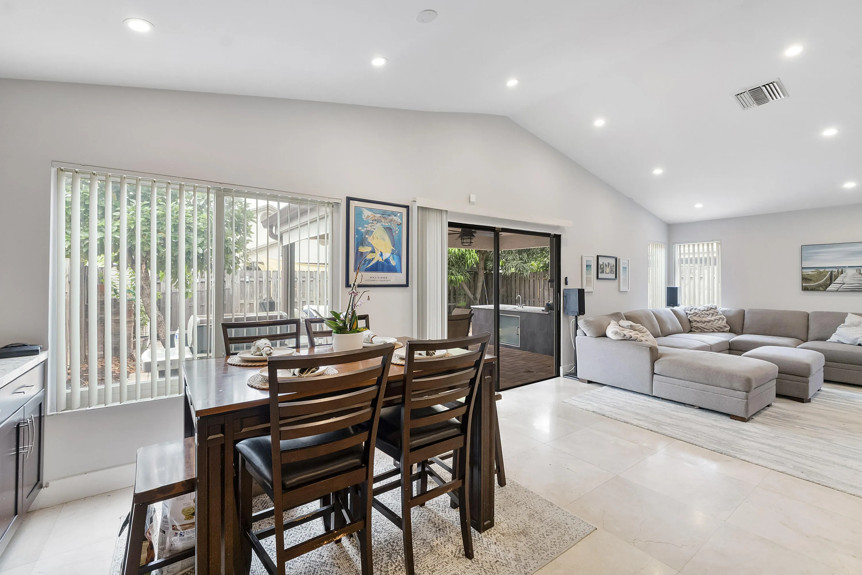 3441 Nw 20th St_034