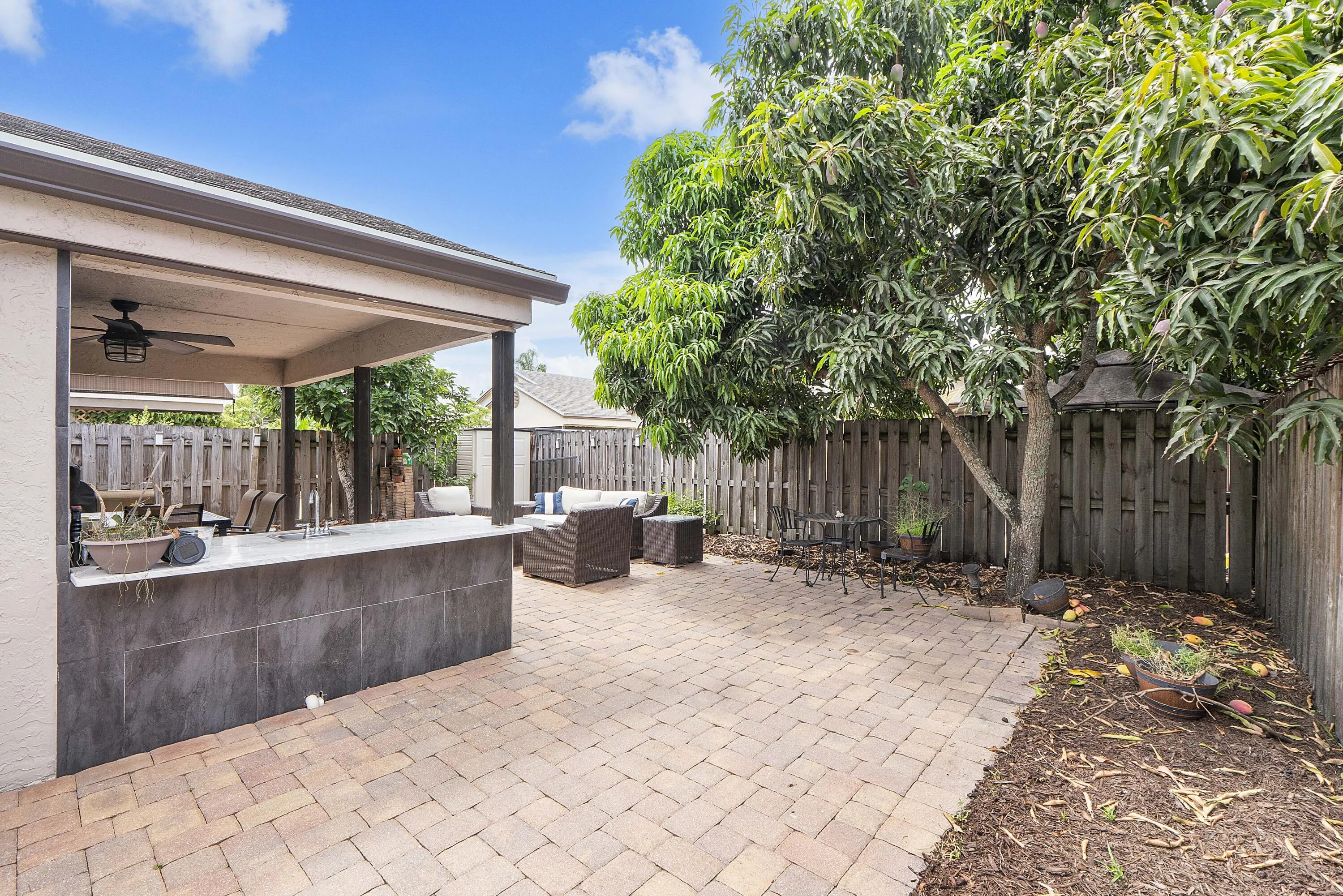 3441 Nw 20th St_018