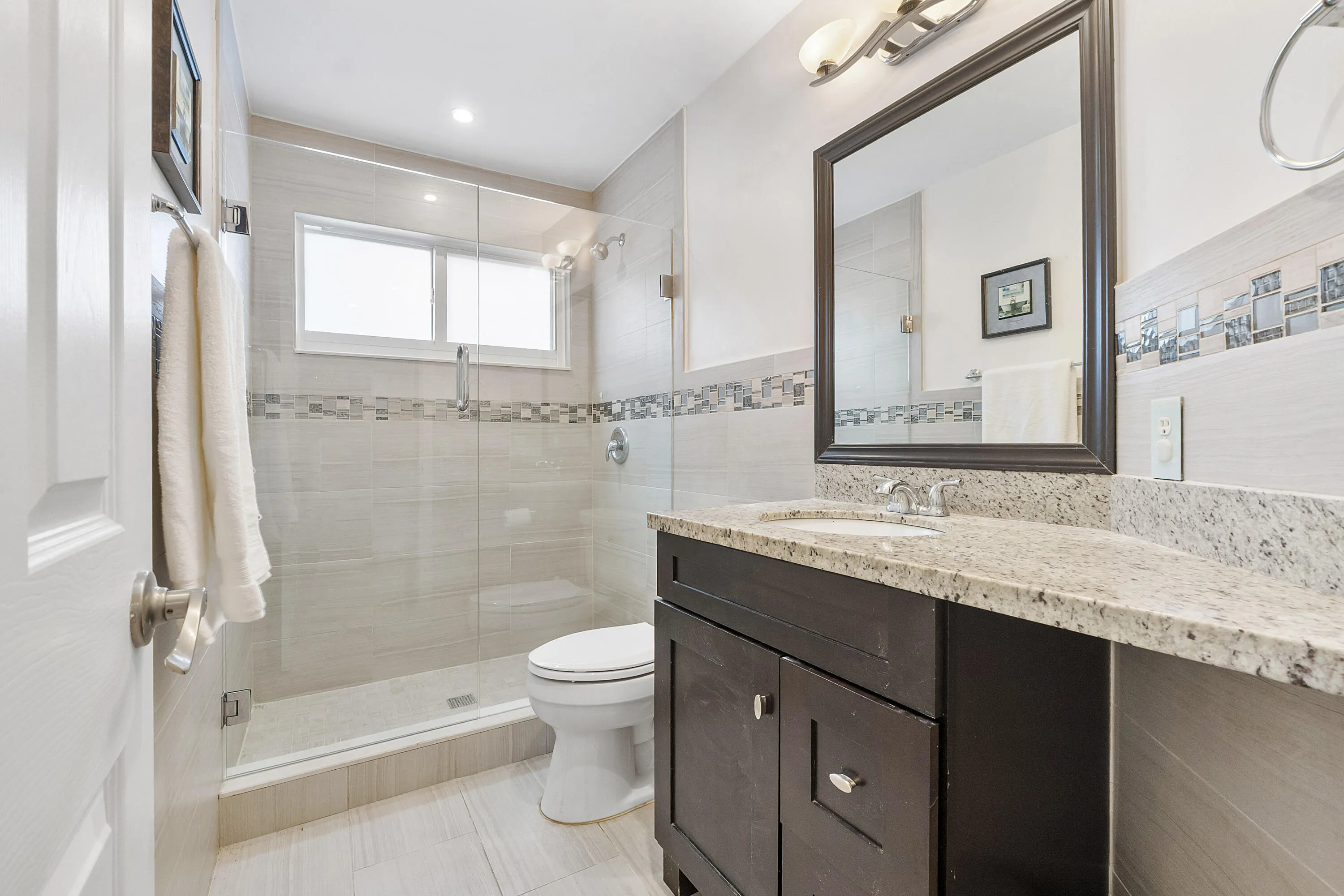 3441 Nw 20th St_038