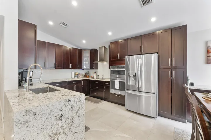 3441 Nw 20th St_031