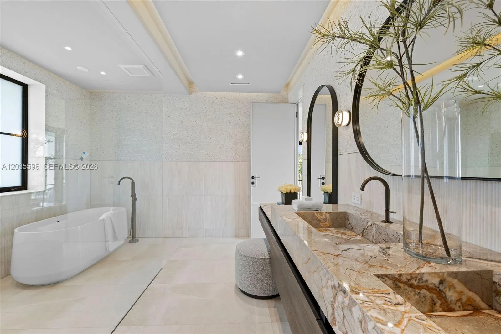 Property photo 50