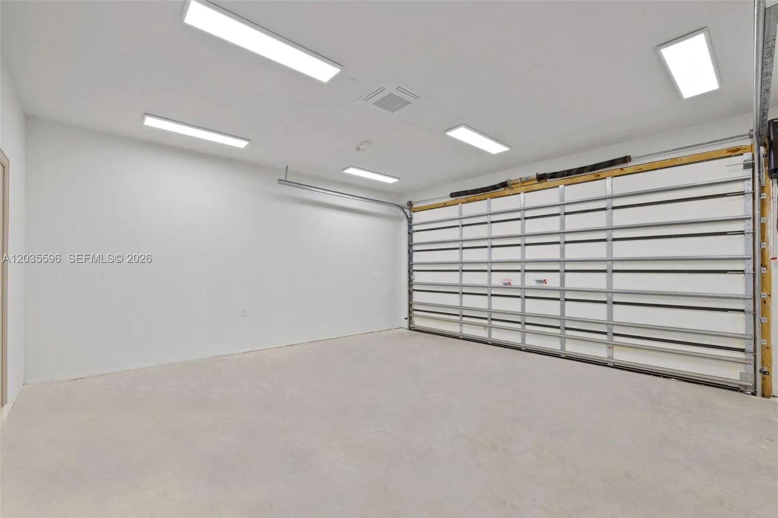 Property photo 74