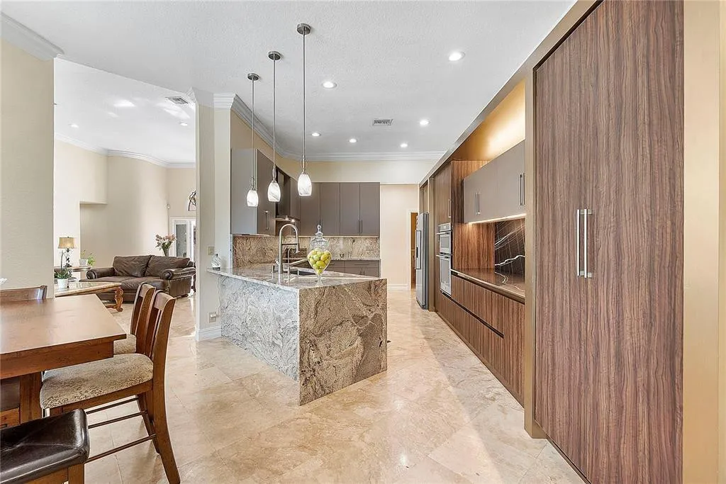 Hidden wine cooler and wine bar!