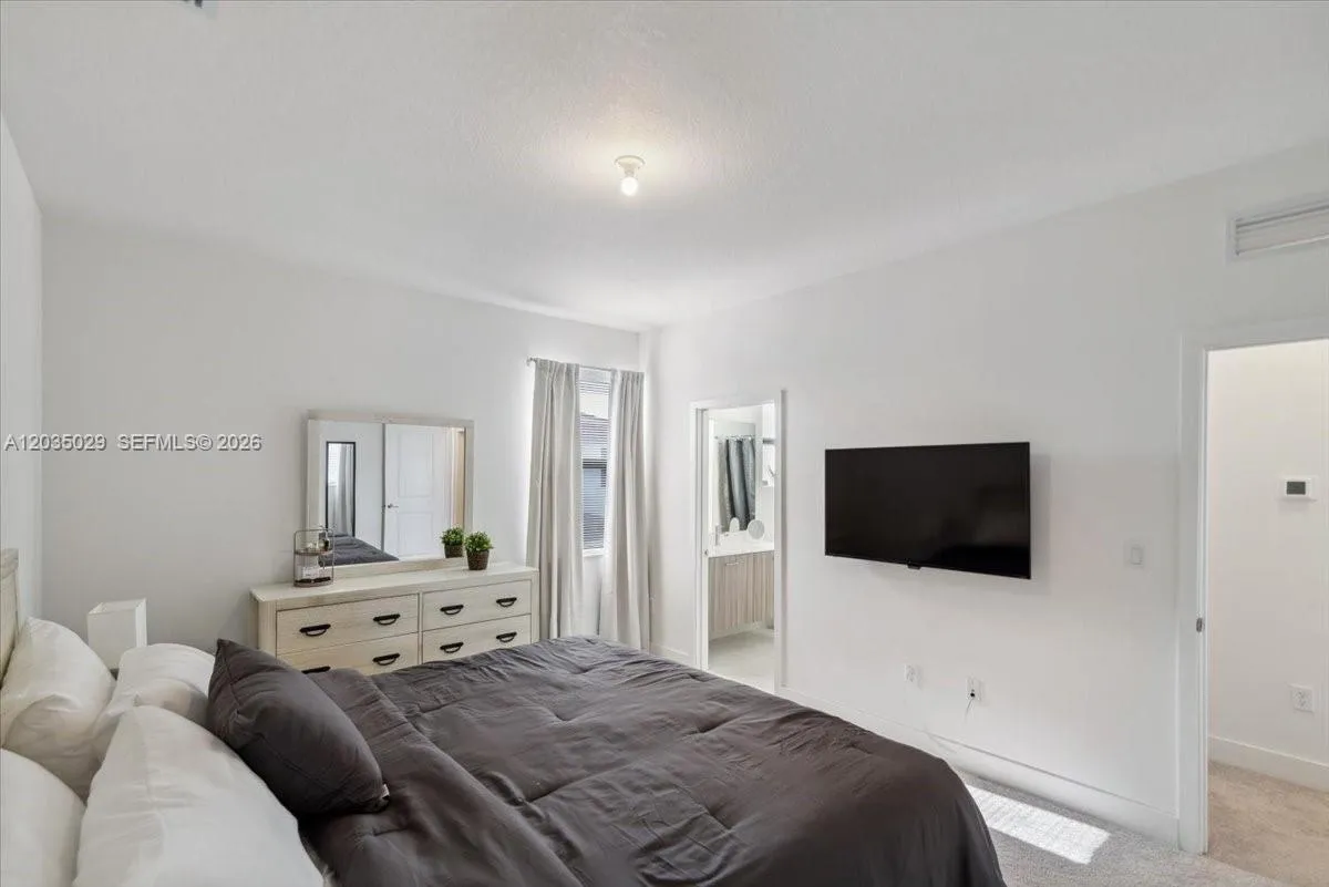 Property photo 54