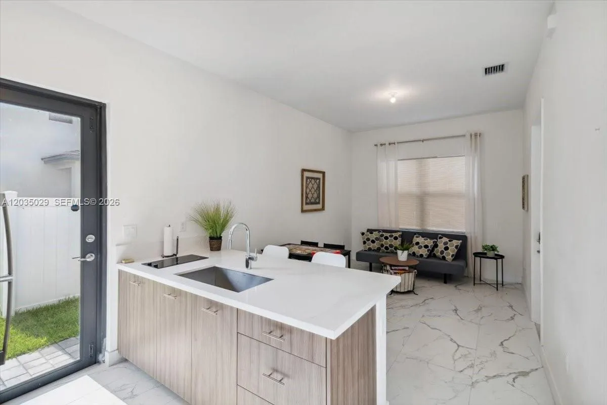 Property photo 82