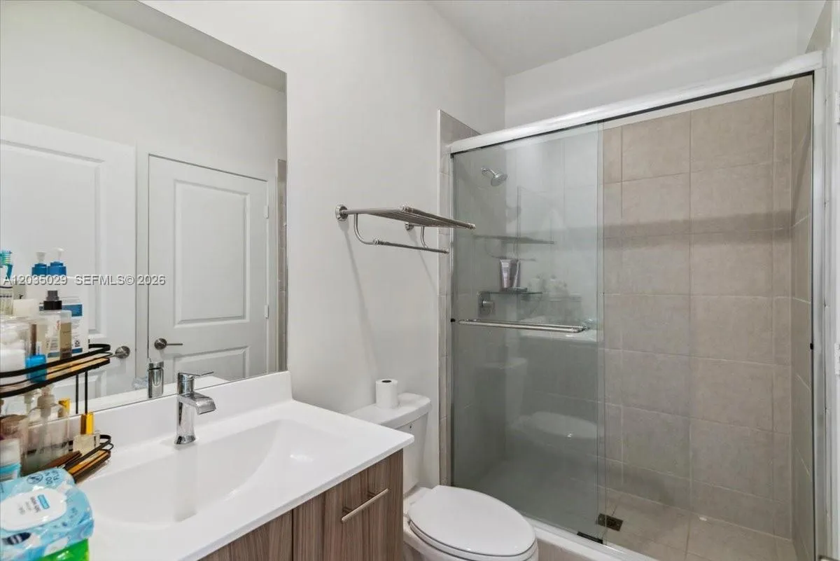 Property photo 99
