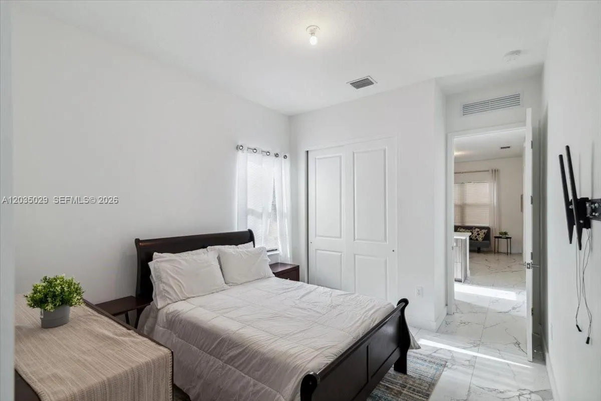 Property photo 85