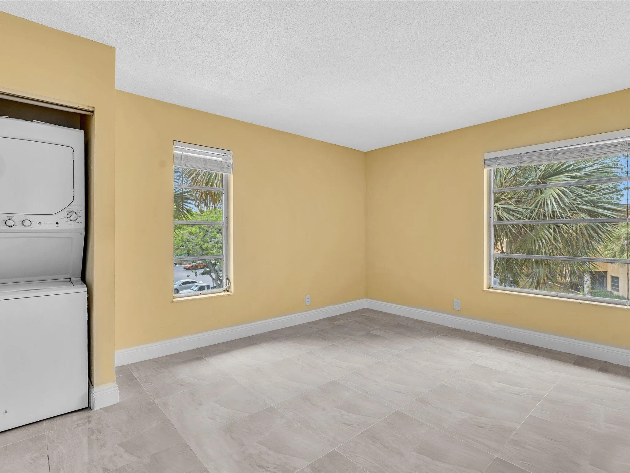 Extra Windows!